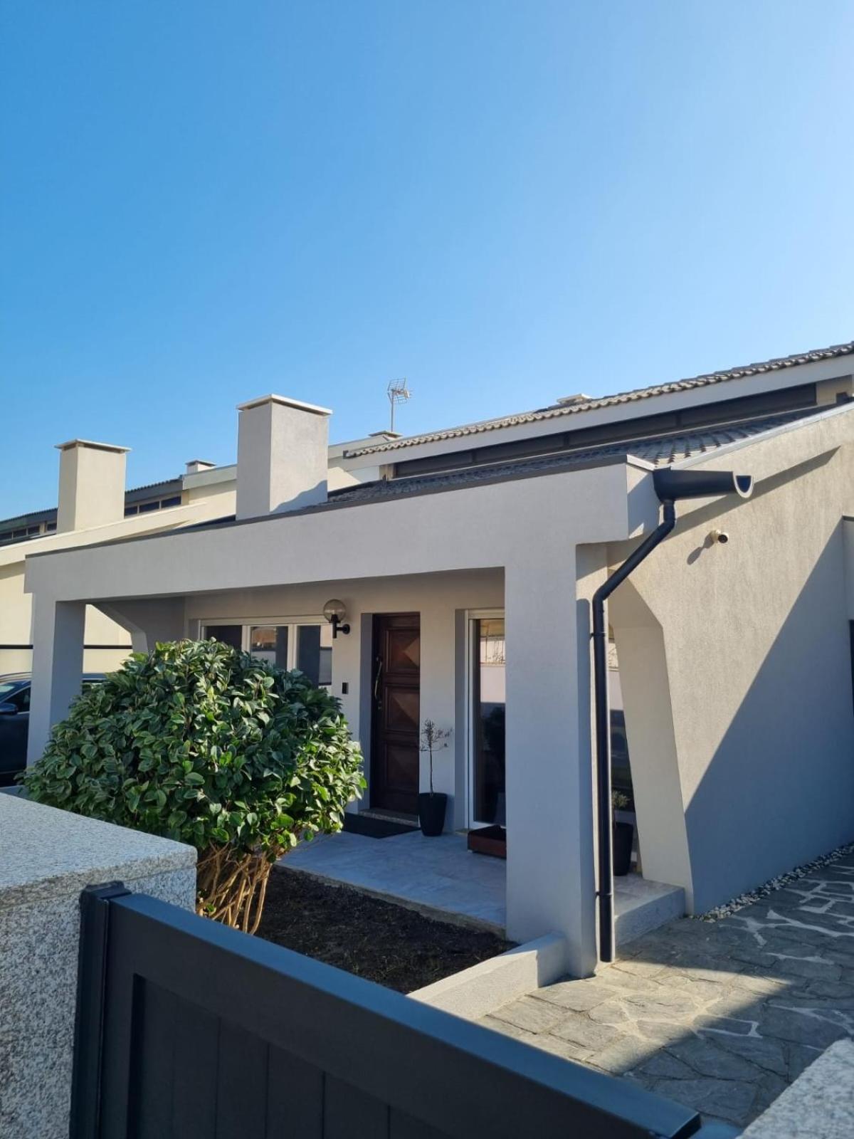 On The Way - Mindelo Beach/Guest House Exterior foto